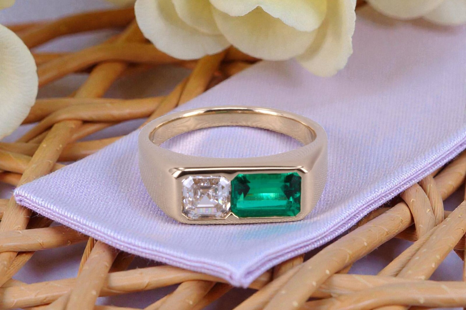 Alternative engagement ring ideas for La Mesa couples